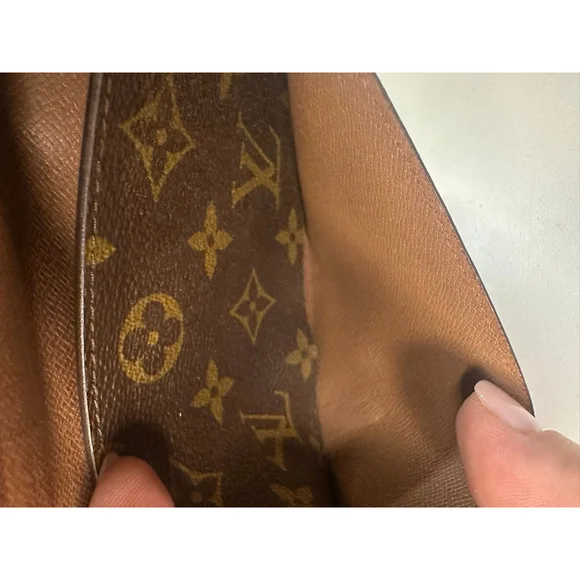 Women's Louis Vuitton Wallet Brown - Picture 8 of 8